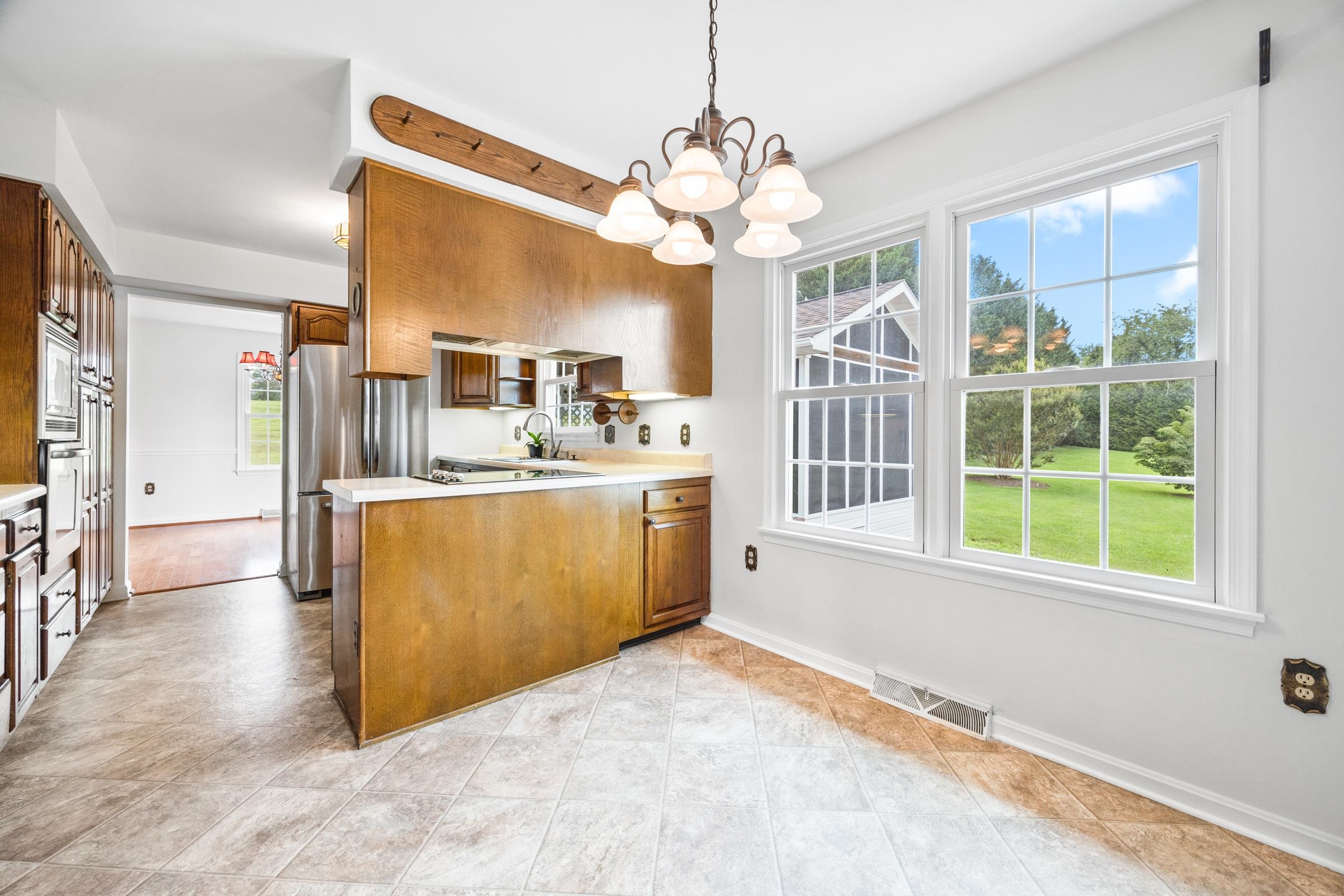 336 HOLLINGSWORTH RD, WOODSTOCK, Virginia 22664, 4 Bedrooms Bedrooms, ,2 BathroomsBathrooms,Residential,336 HOLLINGSWORTH RD,666765 MLS # 666765