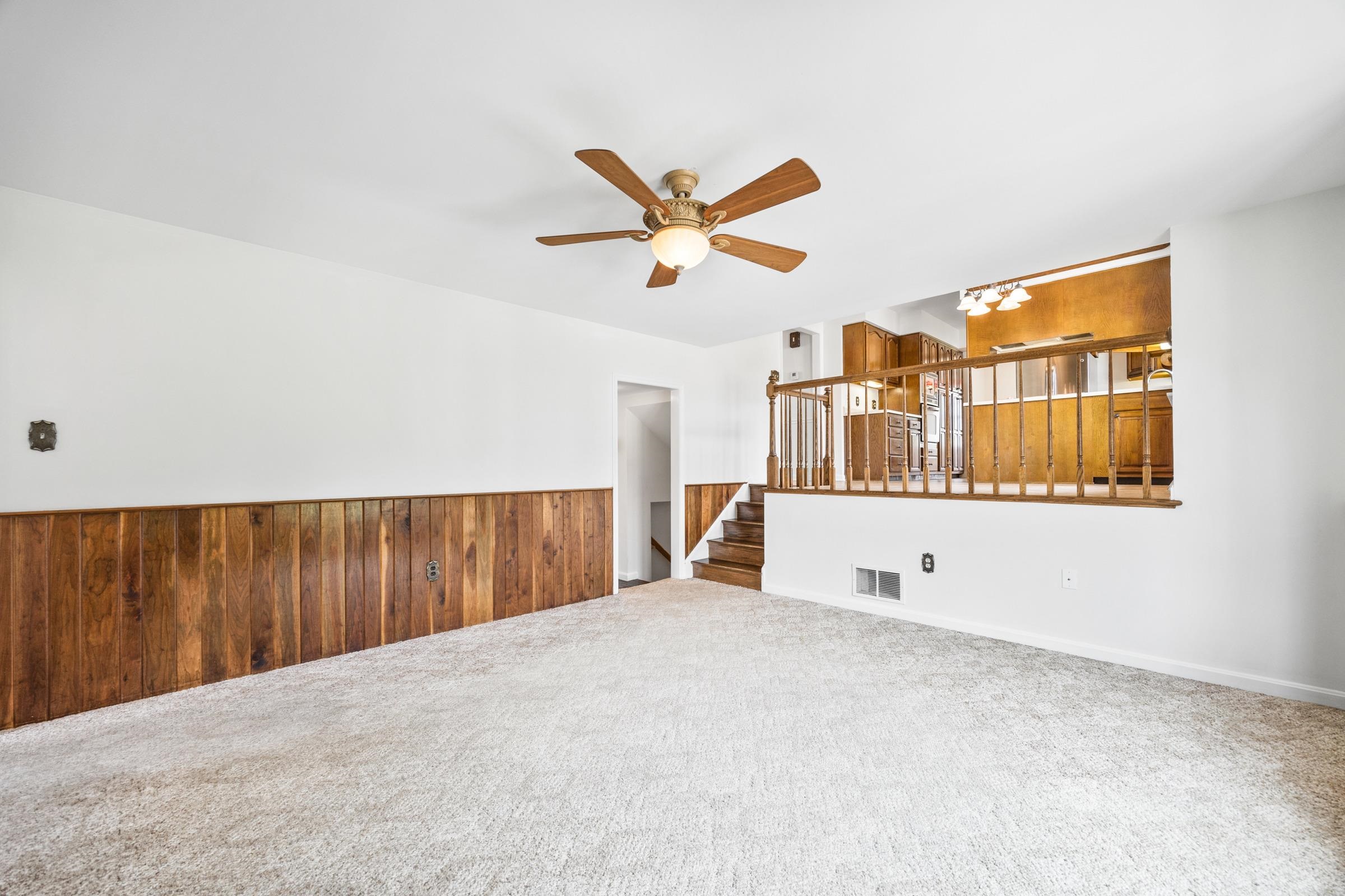 336 HOLLINGSWORTH RD, WOODSTOCK, Virginia 22664, 4 Bedrooms Bedrooms, ,2 BathroomsBathrooms,Residential,336 HOLLINGSWORTH RD,666765 MLS # 666765