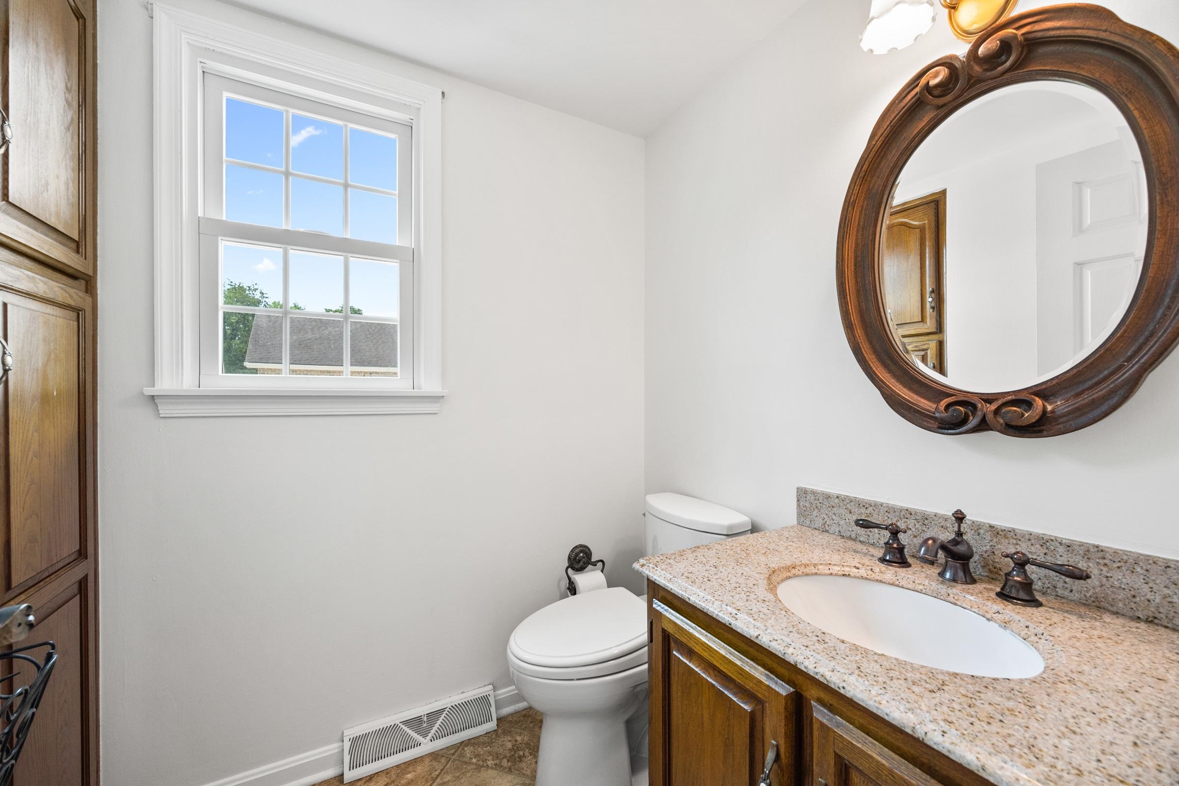 336 HOLLINGSWORTH RD, WOODSTOCK, Virginia 22664, 4 Bedrooms Bedrooms, ,2 BathroomsBathrooms,Residential,336 HOLLINGSWORTH RD,666765 MLS # 666765