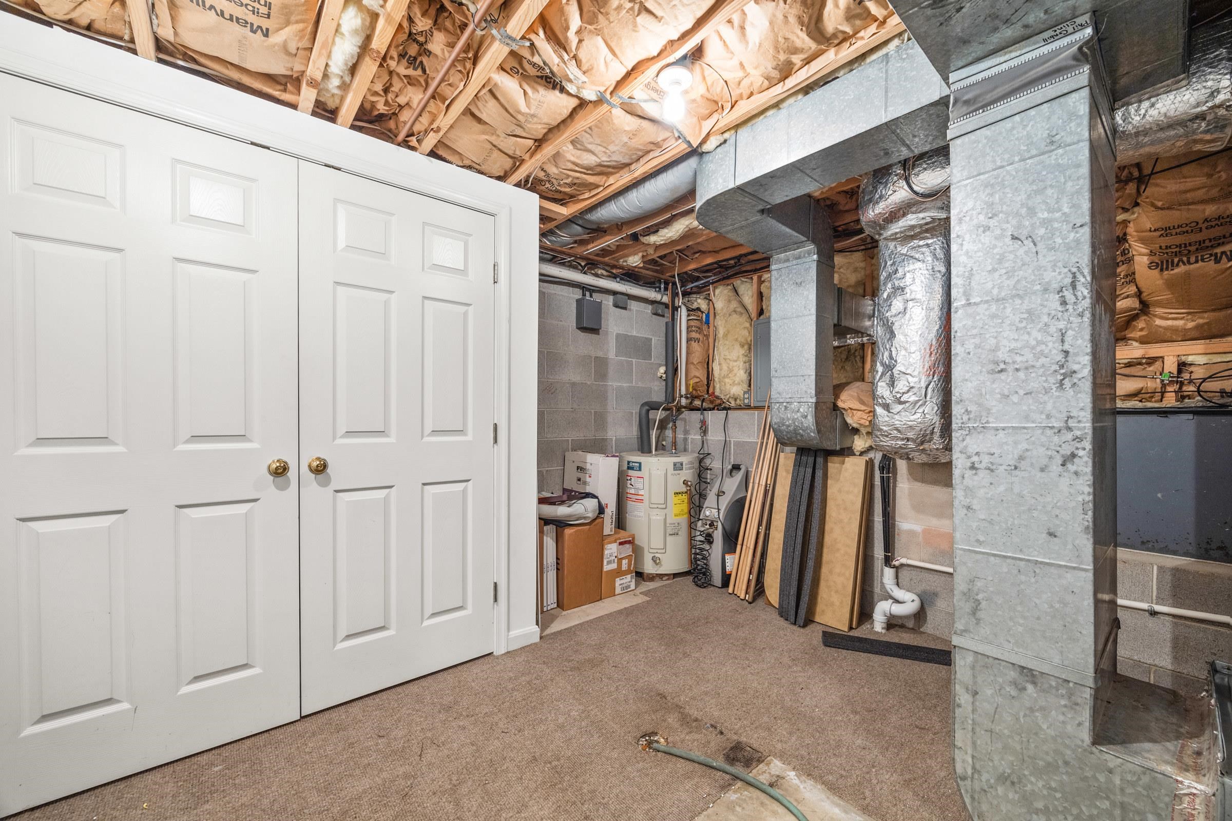 336 HOLLINGSWORTH RD, WOODSTOCK, Virginia 22664, 4 Bedrooms Bedrooms, ,2 BathroomsBathrooms,Residential,336 HOLLINGSWORTH RD,666765 MLS # 666765