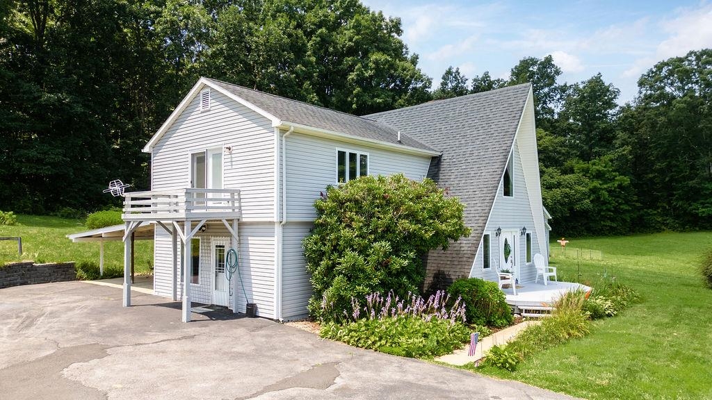 18 BROADHEAD SCHOOL RD, GREENVILLE, Virginia 24440, 4 Bedrooms Bedrooms, ,3 BathroomsBathrooms,Residential,18 BROADHEAD SCHOOL RD,666768 MLS # 666768