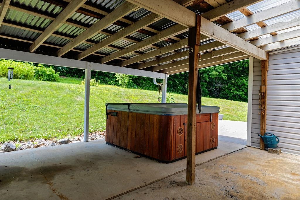 18 BROADHEAD SCHOOL RD, GREENVILLE, Virginia 24440, 4 Bedrooms Bedrooms, ,3 BathroomsBathrooms,Residential,18 BROADHEAD SCHOOL RD,666768 MLS # 666768