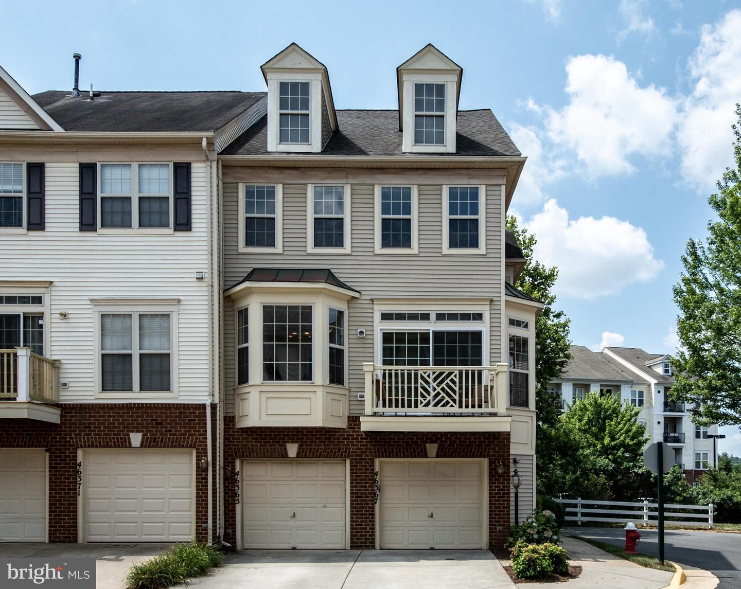46367 PRYOR SQ #84, STERLING, Virginia 20165, 2 Bedrooms Bedrooms, ,2 BathroomsBathrooms,Residential,For sale,46367 PRYOR SQ #84,VALO2098366 MLS # VALO2098366