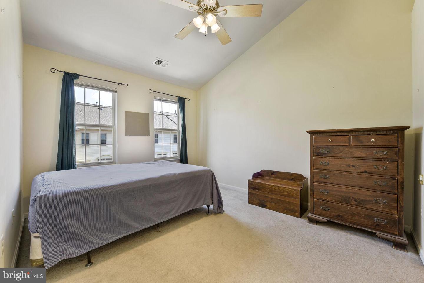 46367 PRYOR SQ #84, STERLING, Virginia 20165, 2 Bedrooms Bedrooms, ,2 BathroomsBathrooms,Residential,For sale,46367 PRYOR SQ #84,VALO2098366 MLS # VALO2098366