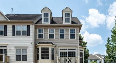 46367 PRYOR SQ #84, STERLING, Virginia 20165, 2 Bedrooms Bedrooms, ,2 BathroomsBathrooms,Residential,For sale,46367 PRYOR SQ #84,VALO2098366 MLS # VALO2098366