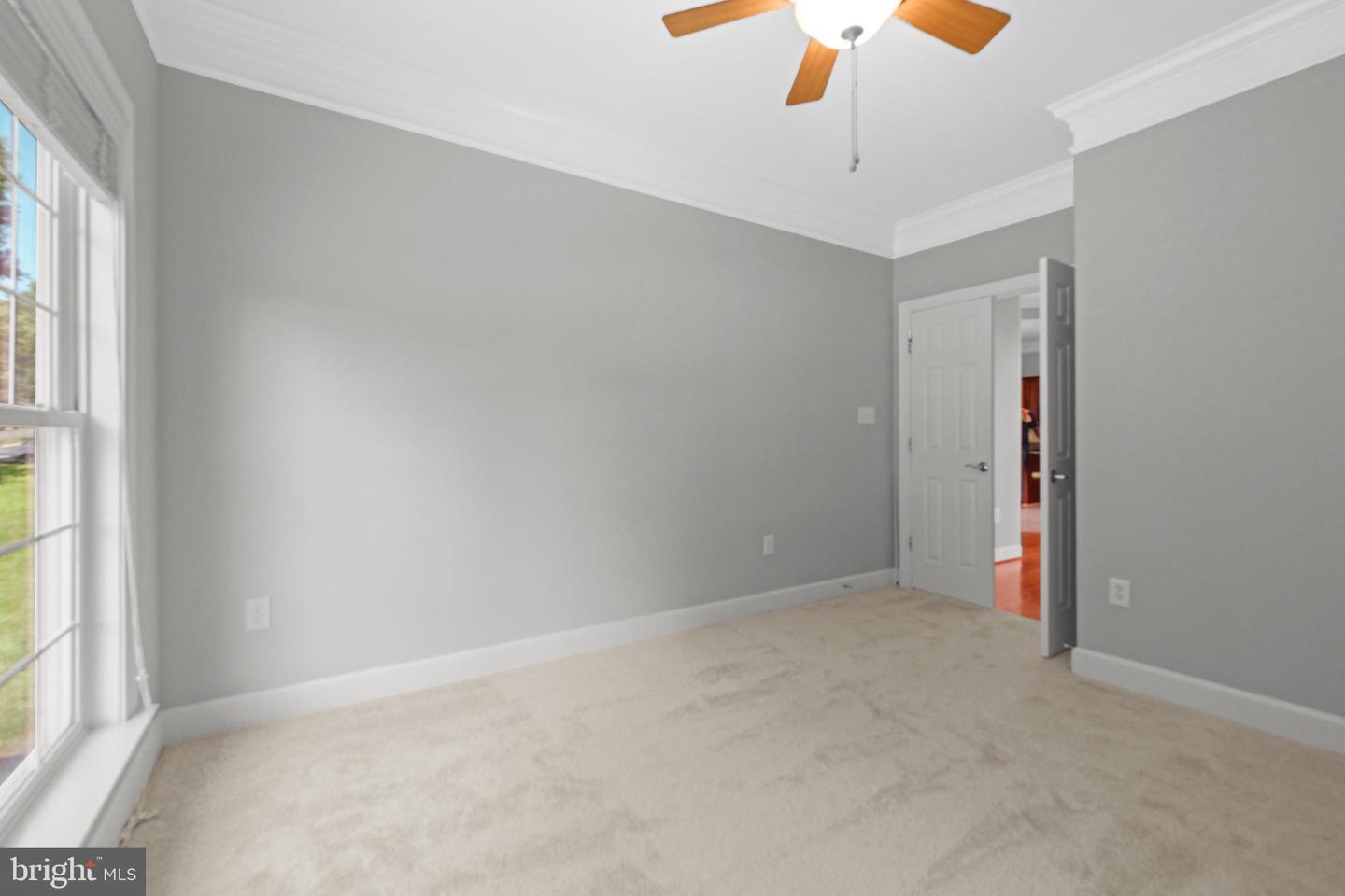 4054 SAPLING WAY, TRIANGLE, Virginia 22172, 4 Bedrooms Bedrooms, ,3 BathroomsBathrooms,Residential,For sale,4054 SAPLING WAY,VAPW2095968 MLS # VAPW2095968