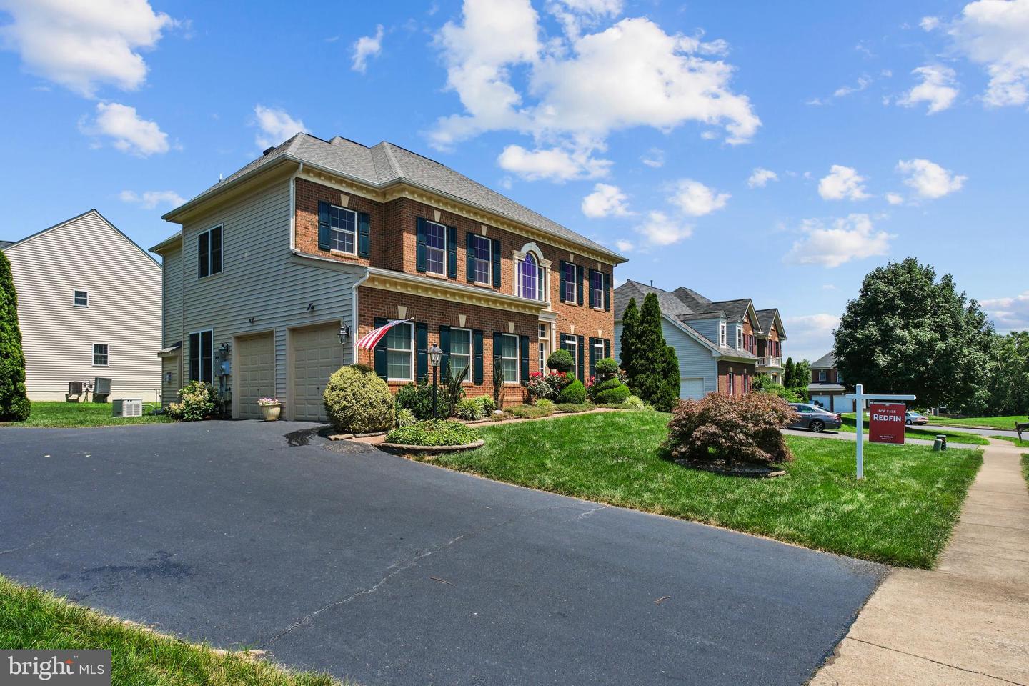4054 SAPLING WAY, TRIANGLE, Virginia 22172, 4 Bedrooms Bedrooms, ,3 BathroomsBathrooms,Residential,For sale,4054 SAPLING WAY,VAPW2095968 MLS # VAPW2095968