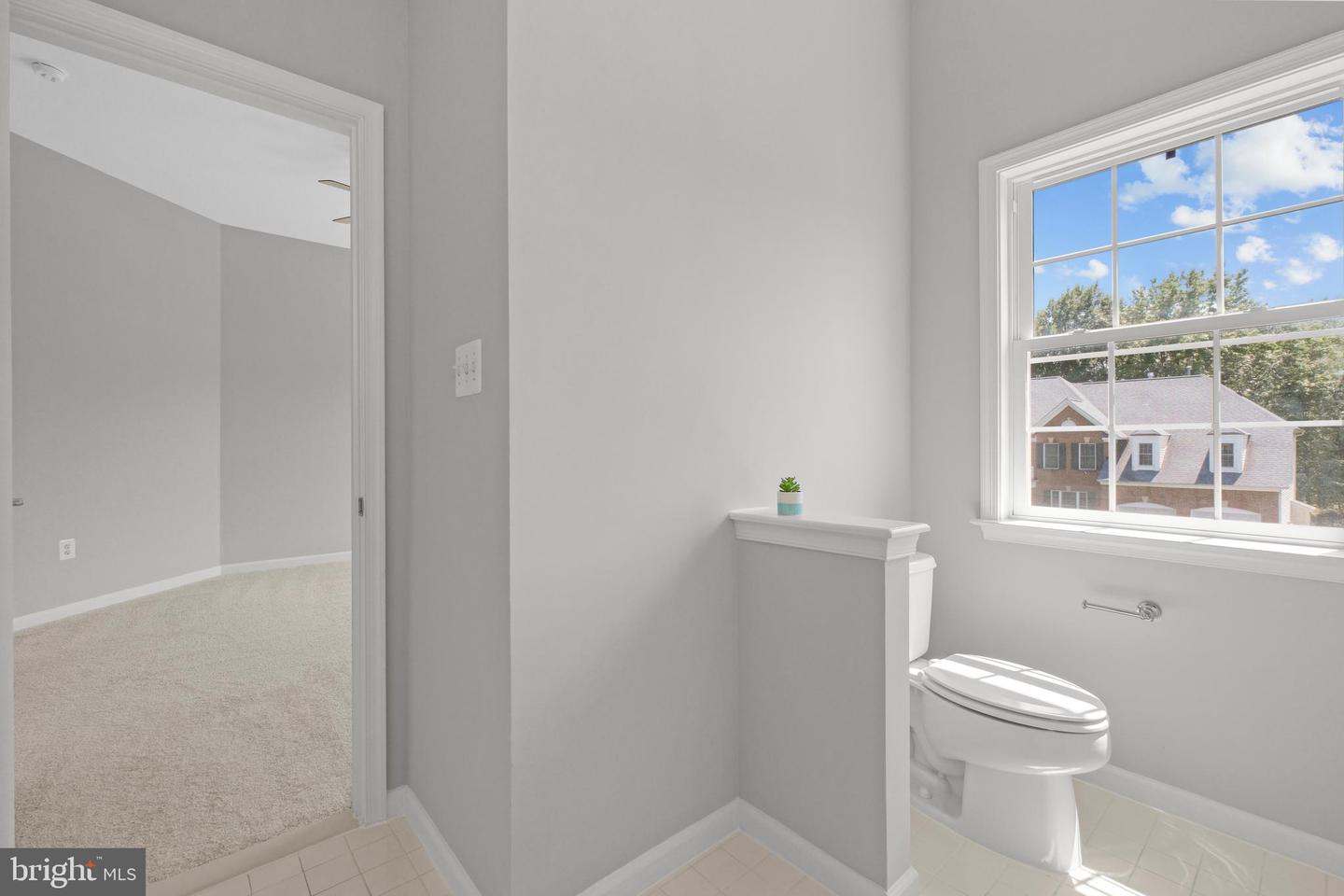 4054 SAPLING WAY, TRIANGLE, Virginia 22172, 4 Bedrooms Bedrooms, ,3 BathroomsBathrooms,Residential,For sale,4054 SAPLING WAY,VAPW2095968 MLS # VAPW2095968