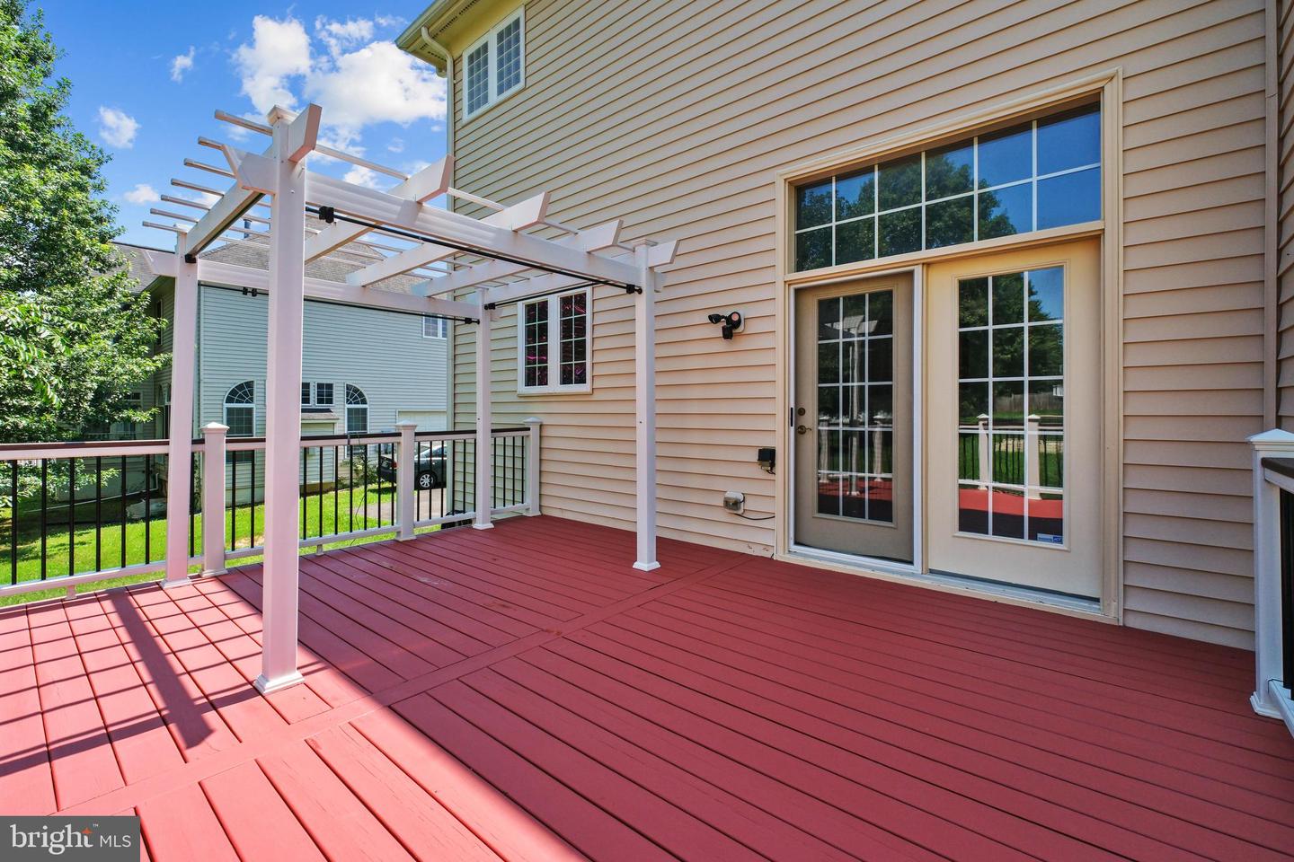 4054 SAPLING WAY, TRIANGLE, Virginia 22172, 4 Bedrooms Bedrooms, ,3 BathroomsBathrooms,Residential,For sale,4054 SAPLING WAY,VAPW2095968 MLS # VAPW2095968