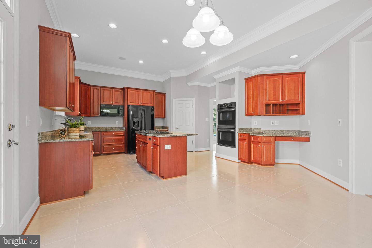 4054 SAPLING WAY, TRIANGLE, Virginia 22172, 4 Bedrooms Bedrooms, ,3 BathroomsBathrooms,Residential,For sale,4054 SAPLING WAY,VAPW2095968 MLS # VAPW2095968