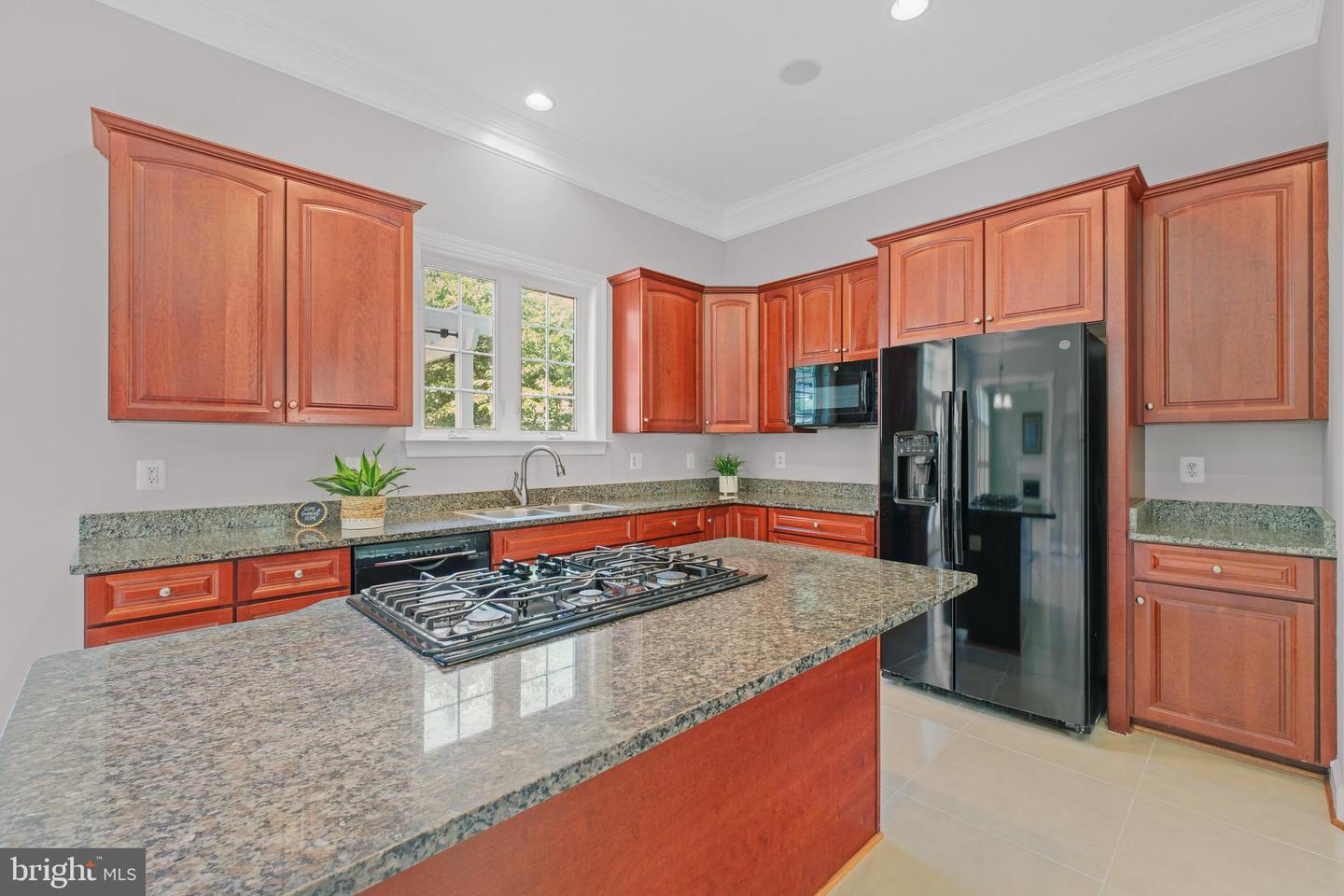 4054 SAPLING WAY, TRIANGLE, Virginia 22172, 4 Bedrooms Bedrooms, ,3 BathroomsBathrooms,Residential,For sale,4054 SAPLING WAY,VAPW2095968 MLS # VAPW2095968
