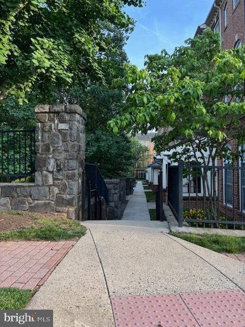 4463A BEACON GROVE CIR #702A, FAIRFAX, Virginia 22033, 2 Bedrooms Bedrooms, ,2 BathroomsBathrooms,Residential,For sale,4463A BEACON GROVE CIR #702A,VAFX2244646 MLS # VAFX2244646