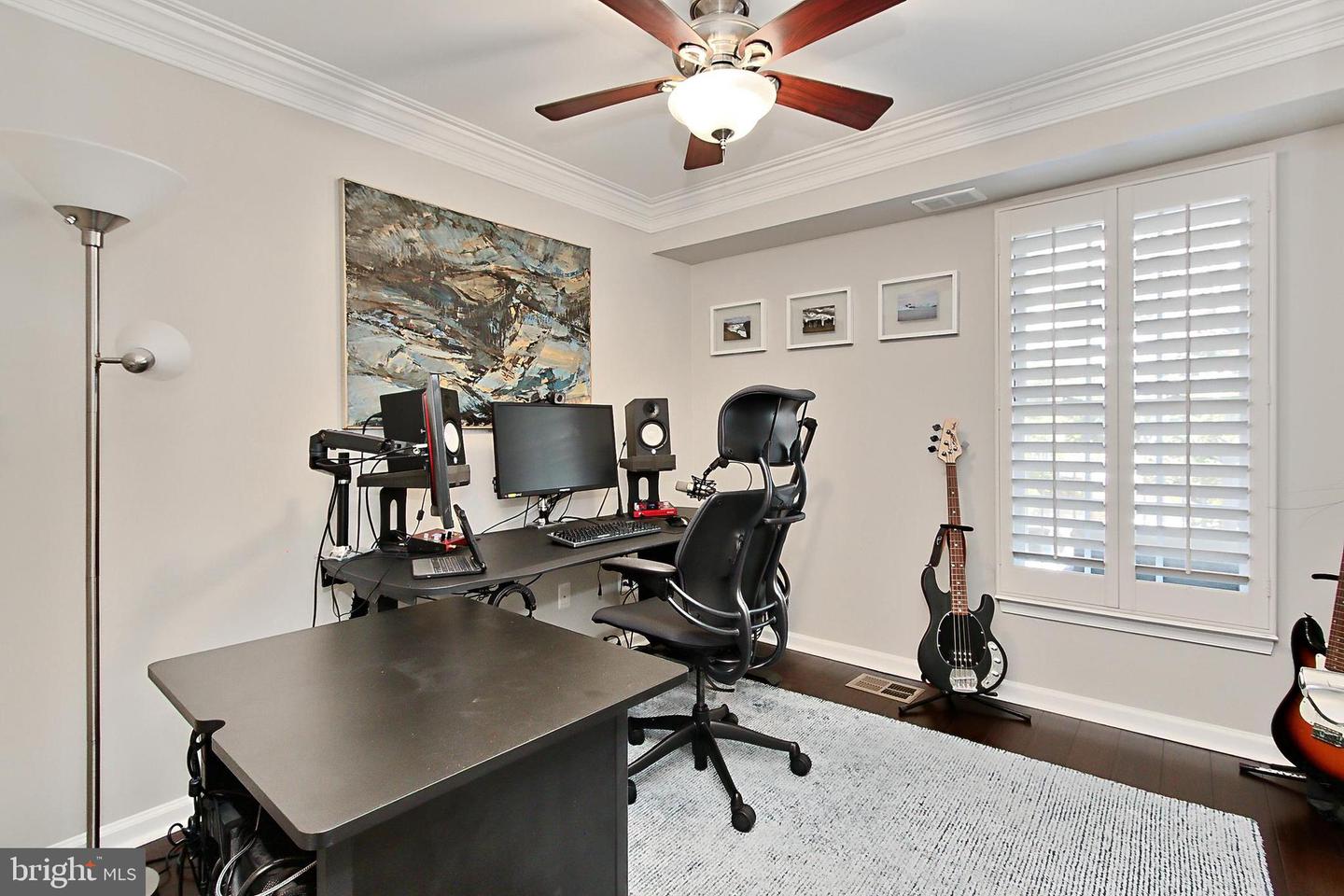 4463A BEACON GROVE CIR #702A, FAIRFAX, Virginia 22033, 2 Bedrooms Bedrooms, ,2 BathroomsBathrooms,Residential,For sale,4463A BEACON GROVE CIR #702A,VAFX2244646 MLS # VAFX2244646