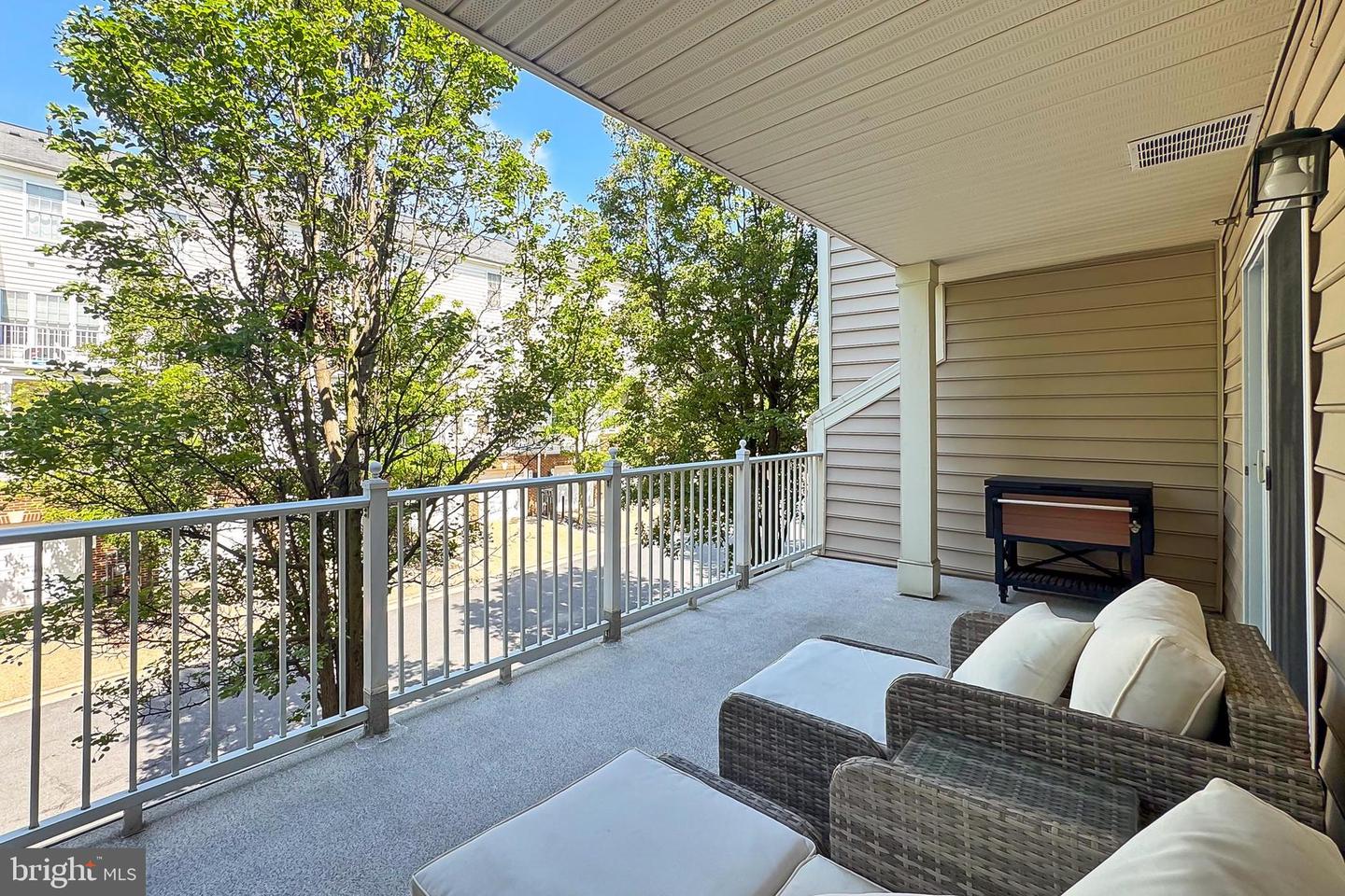 4463A BEACON GROVE CIR #702A, FAIRFAX, Virginia 22033, 2 Bedrooms Bedrooms, ,2 BathroomsBathrooms,Residential,For sale,4463A BEACON GROVE CIR #702A,VAFX2244646 MLS # VAFX2244646