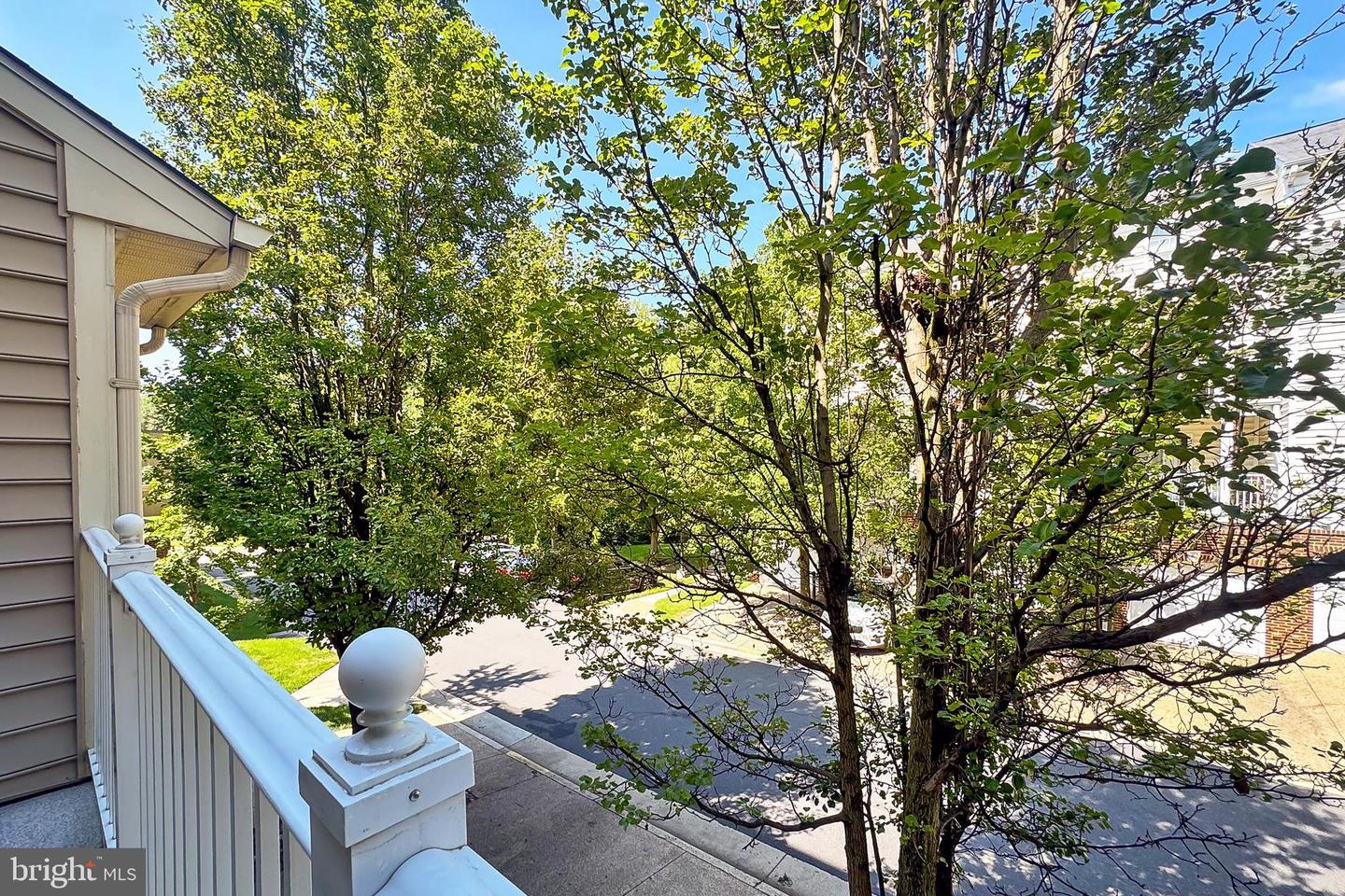 4463A BEACON GROVE CIR #702A, FAIRFAX, Virginia 22033, 2 Bedrooms Bedrooms, ,2 BathroomsBathrooms,Residential,For sale,4463A BEACON GROVE CIR #702A,VAFX2244646 MLS # VAFX2244646