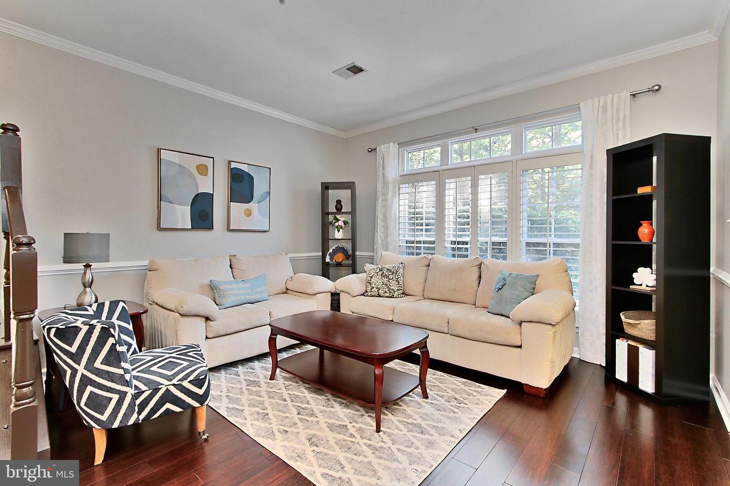 4463A BEACON GROVE CIR #702A, FAIRFAX, Virginia 22033, 2 Bedrooms Bedrooms, ,2 BathroomsBathrooms,Residential,For sale,4463A BEACON GROVE CIR #702A,VAFX2244646 MLS # VAFX2244646