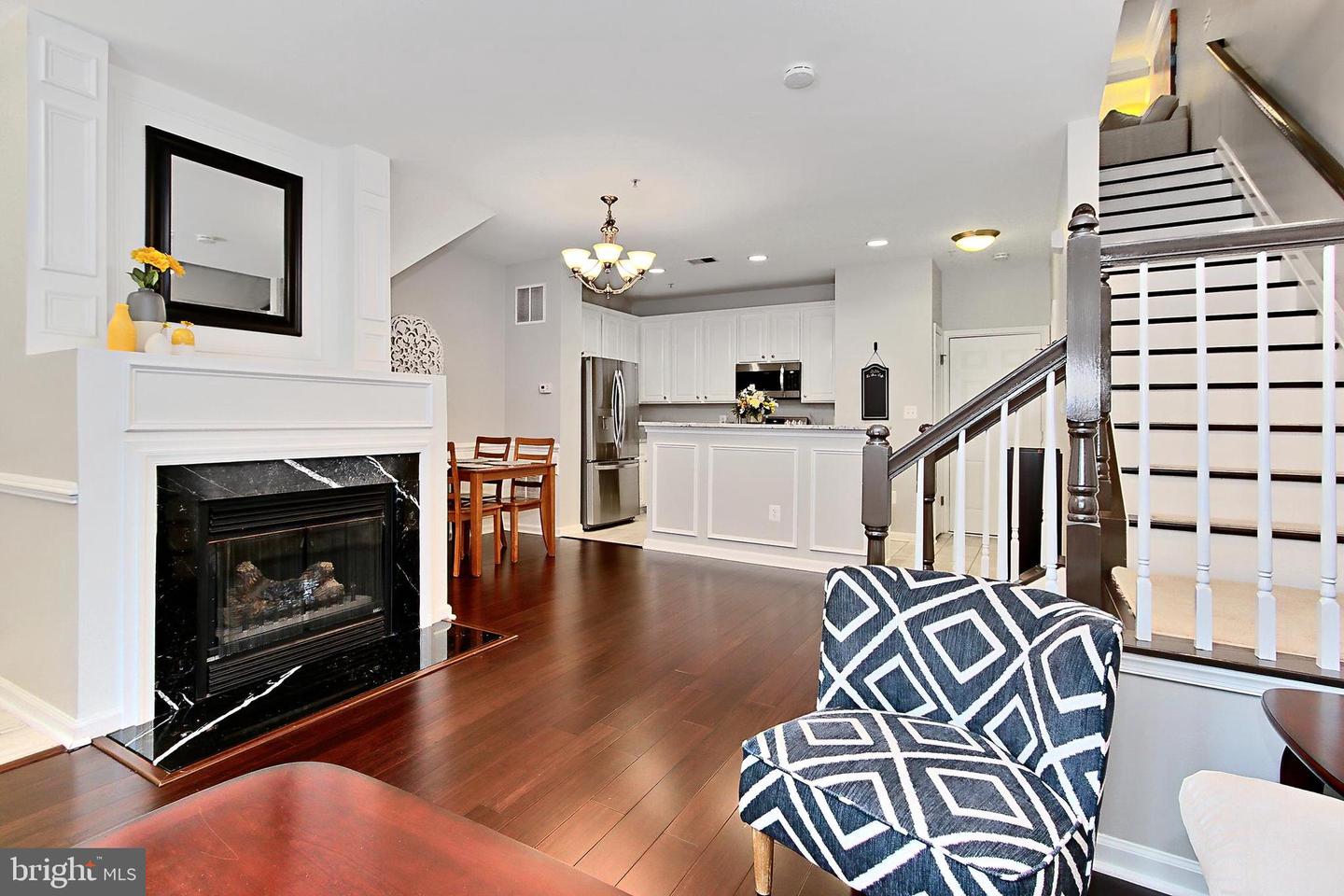 4463A BEACON GROVE CIR #702A, FAIRFAX, Virginia 22033, 2 Bedrooms Bedrooms, ,2 BathroomsBathrooms,Residential,For sale,4463A BEACON GROVE CIR #702A,VAFX2244646 MLS # VAFX2244646