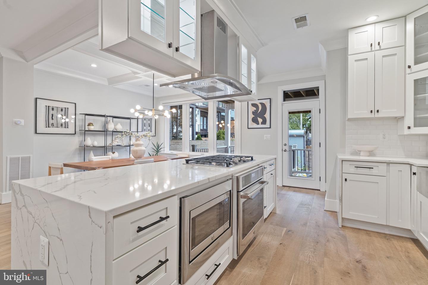 1419 BUCHANAN ST NW, WASHINGTON, District Of Columbia 20011, 6 Bedrooms Bedrooms, ,4 BathroomsBathrooms,Residential,For sale,1419 BUCHANAN ST NW,DCDC2203616 MLS # DCDC2203616