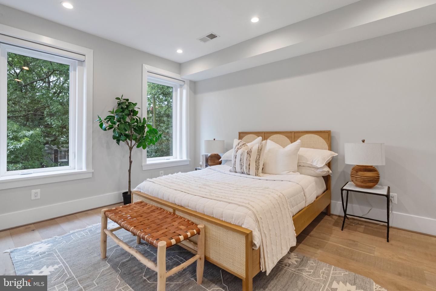 1419 BUCHANAN ST NW, WASHINGTON, District Of Columbia 20011, 6 Bedrooms Bedrooms, ,4 BathroomsBathrooms,Residential,For sale,1419 BUCHANAN ST NW,DCDC2203616 MLS # DCDC2203616