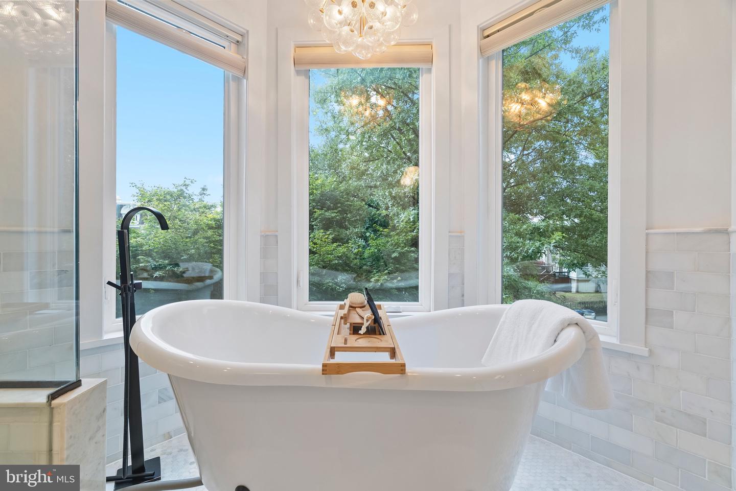 1419 BUCHANAN ST NW, WASHINGTON, District Of Columbia 20011, 6 Bedrooms Bedrooms, ,4 BathroomsBathrooms,Residential,For sale,1419 BUCHANAN ST NW,DCDC2203616 MLS # DCDC2203616