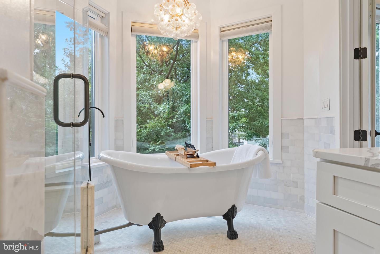 1419 BUCHANAN ST NW, WASHINGTON, District Of Columbia 20011, 6 Bedrooms Bedrooms, ,4 BathroomsBathrooms,Residential,For sale,1419 BUCHANAN ST NW,DCDC2203616 MLS # DCDC2203616