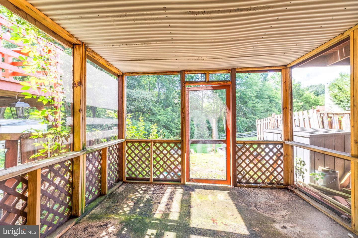 14906 LADY MADONNA CT, CENTREVILLE, Virginia 20120, 3 Bedrooms Bedrooms, ,3 BathroomsBathrooms,Residential,For sale,14906 LADY MADONNA CT,VAFX2245190 MLS # VAFX2245190