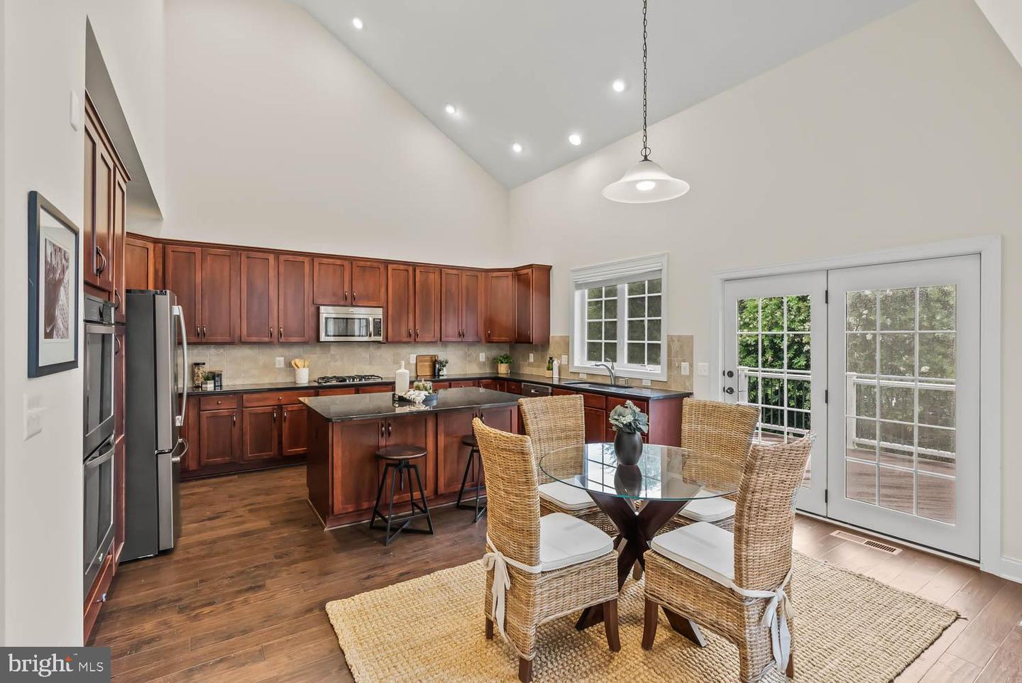 15562 ADMIRAL BAKER CIR, HAYMARKET, Virginia 20169, 3 Bedrooms Bedrooms, ,2 BathroomsBathrooms,Residential,For sale,15562 ADMIRAL BAKER CIR,VAPW2096290 MLS # VAPW2096290