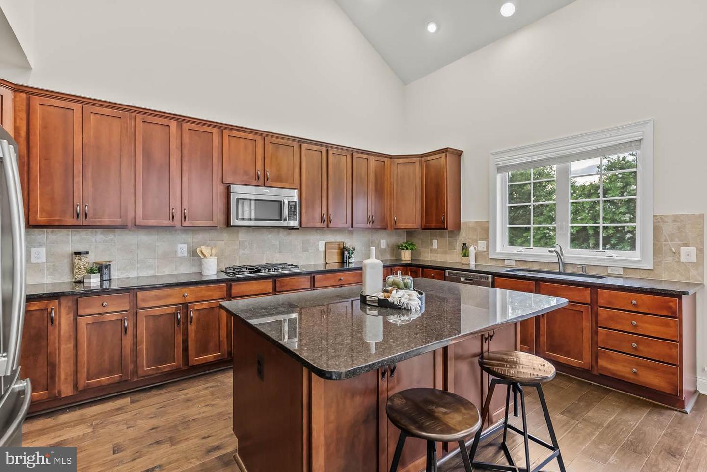 15562 ADMIRAL BAKER CIR, HAYMARKET, Virginia 20169, 3 Bedrooms Bedrooms, ,2 BathroomsBathrooms,Residential,For sale,15562 ADMIRAL BAKER CIR,VAPW2096290 MLS # VAPW2096290