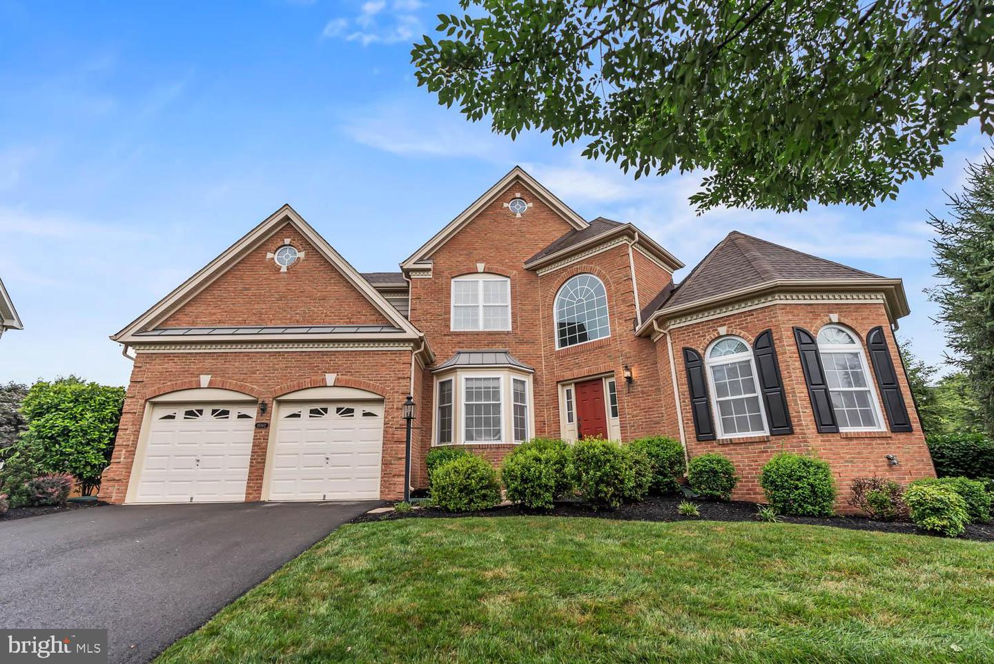 15562 ADMIRAL BAKER CIR, HAYMARKET, Virginia 20169, 3 Bedrooms Bedrooms, ,2 BathroomsBathrooms,Residential,For sale,15562 ADMIRAL BAKER CIR,VAPW2096290 MLS # VAPW2096290