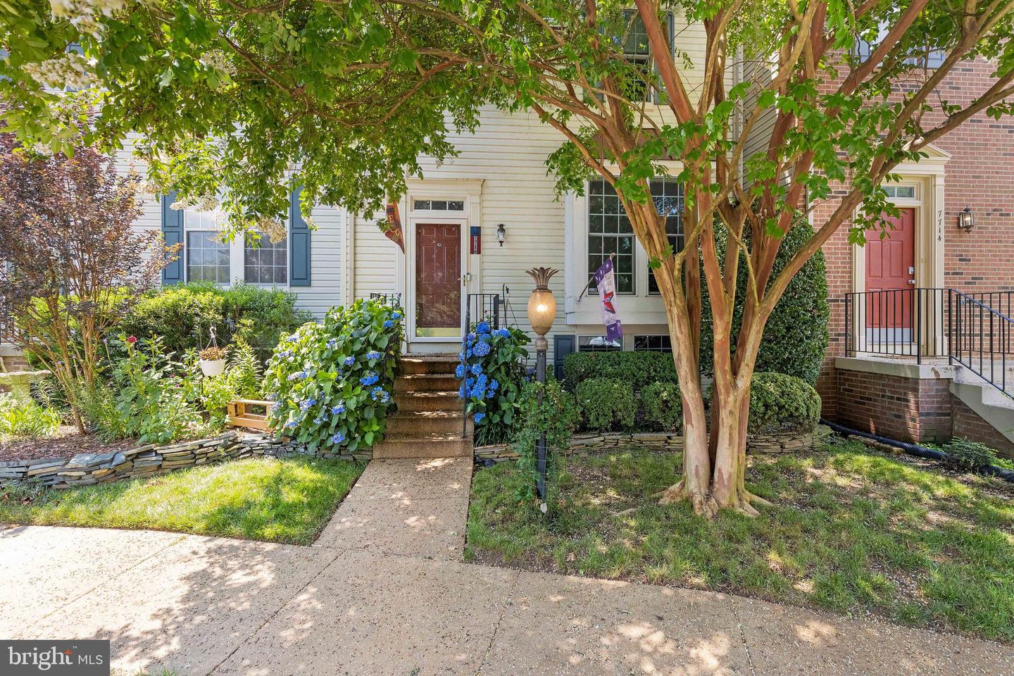7716 EFFINGHAM SQ, ALEXANDRIA, Virginia 22315, 4 Bedrooms Bedrooms, ,3 BathroomsBathrooms,Residential,For sale,7716 EFFINGHAM SQ,VAFX2245608 MLS # VAFX2245608