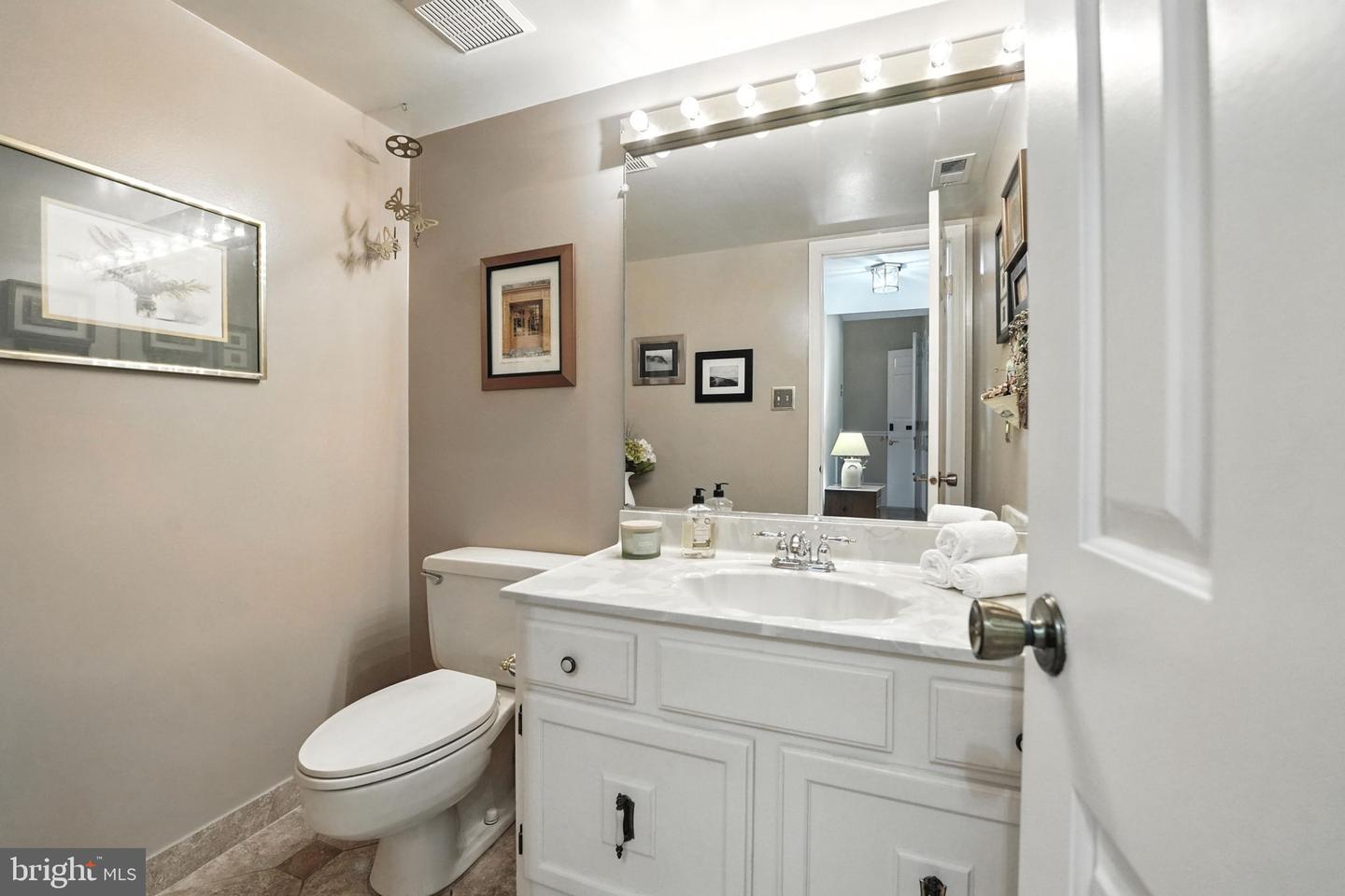 3382 FLINT HILL PL, WOODBRIDGE, Virginia 22192, 4 Bedrooms Bedrooms, ,2 BathroomsBathrooms,Residential,For sale,3382 FLINT HILL PL,VAPW2096442 MLS # VAPW2096442