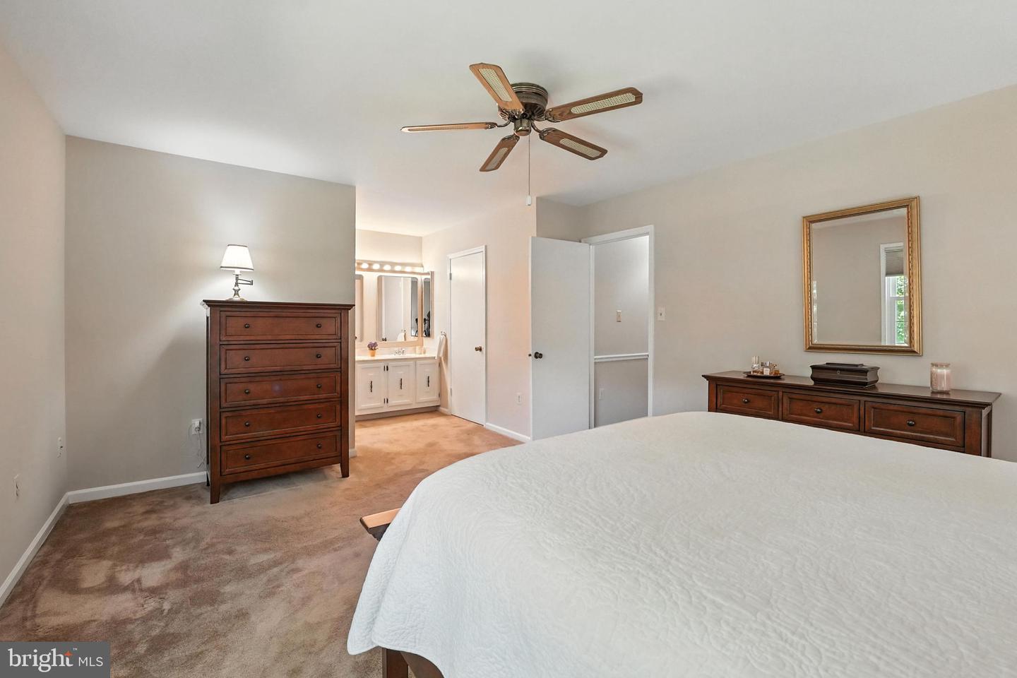 3382 FLINT HILL PL, WOODBRIDGE, Virginia 22192, 4 Bedrooms Bedrooms, ,2 BathroomsBathrooms,Residential,For sale,3382 FLINT HILL PL,VAPW2096442 MLS # VAPW2096442