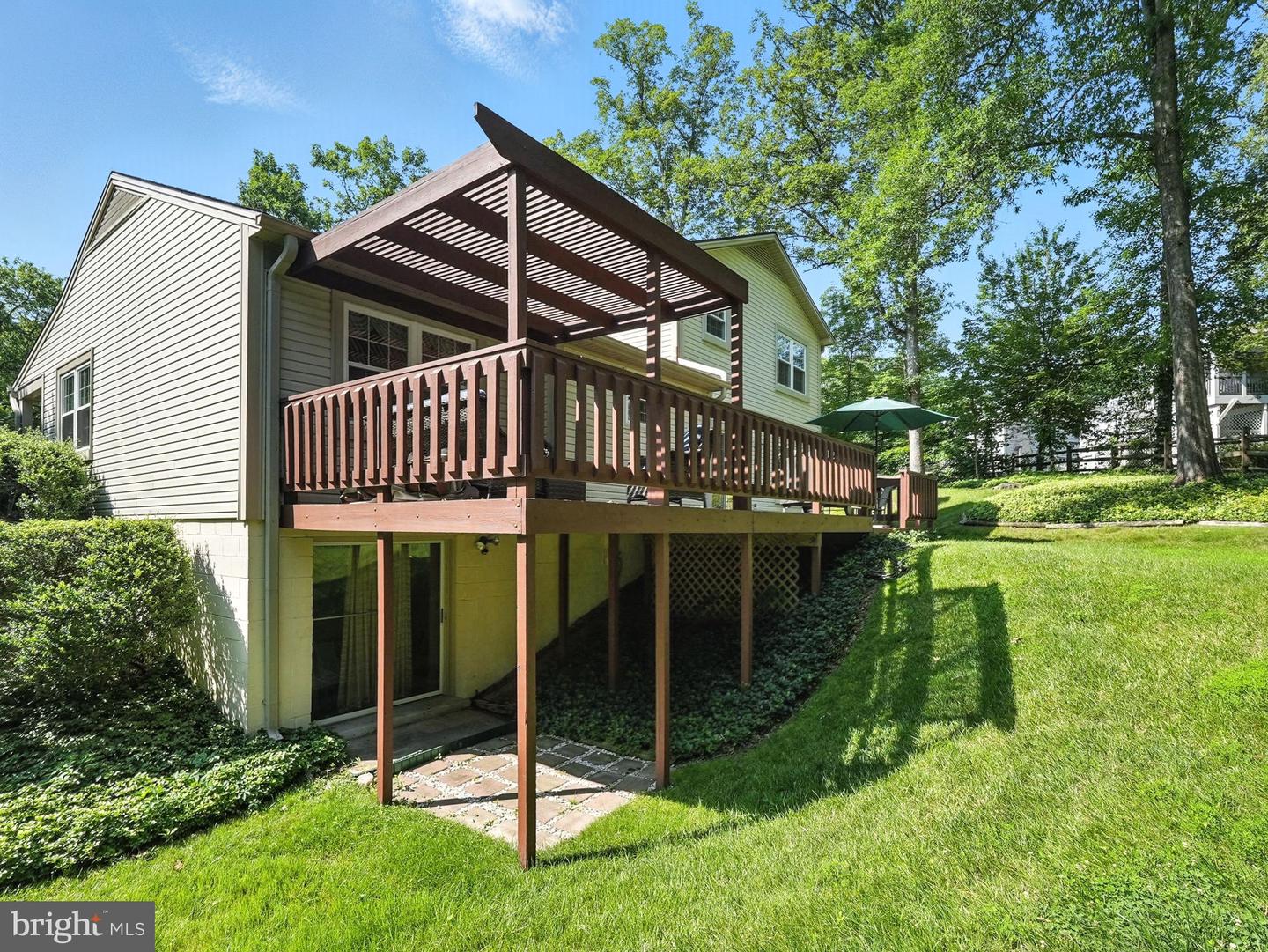 3382 FLINT HILL PL, WOODBRIDGE, Virginia 22192, 4 Bedrooms Bedrooms, ,2 BathroomsBathrooms,Residential,For sale,3382 FLINT HILL PL,VAPW2096442 MLS # VAPW2096442