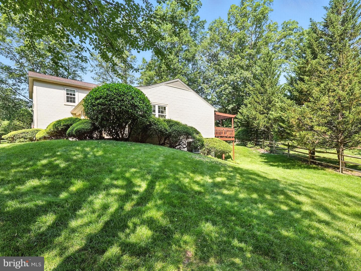 3382 FLINT HILL PL, WOODBRIDGE, Virginia 22192, 4 Bedrooms Bedrooms, ,2 BathroomsBathrooms,Residential,For sale,3382 FLINT HILL PL,VAPW2096442 MLS # VAPW2096442