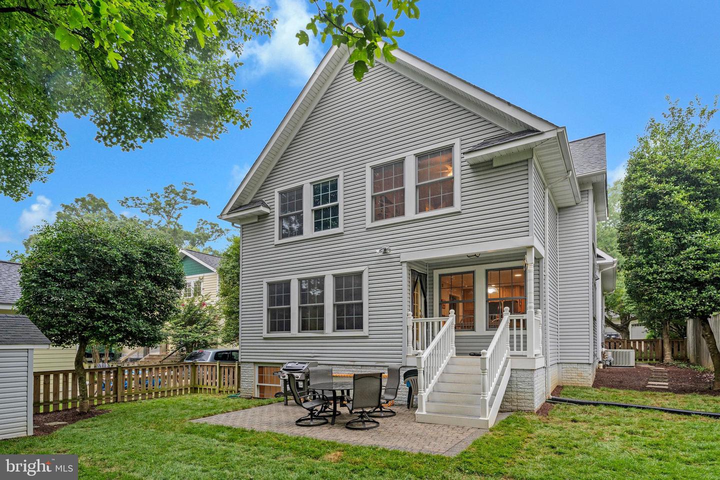 210 N OAK ST, FALLS CHURCH, Virginia 22046, 5 Bedrooms Bedrooms, ,3 BathroomsBathrooms,Residential,For sale,210 N OAK ST,VAFA2003080 MLS # VAFA2003080