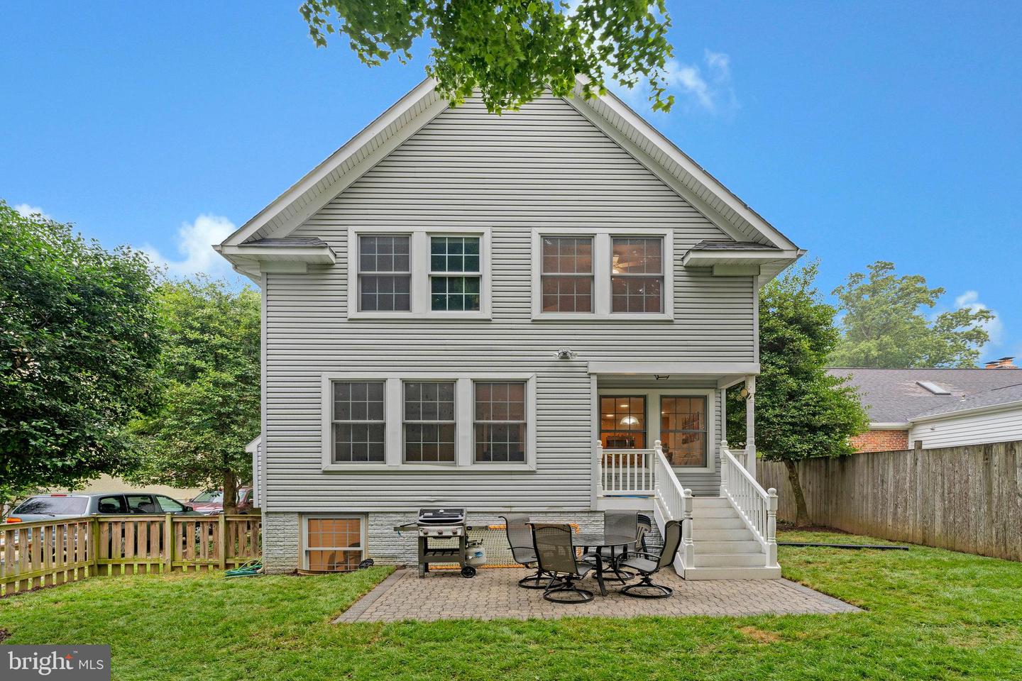 210 N OAK ST, FALLS CHURCH, Virginia 22046, 5 Bedrooms Bedrooms, ,3 BathroomsBathrooms,Residential,For sale,210 N OAK ST,VAFA2003080 MLS # VAFA2003080