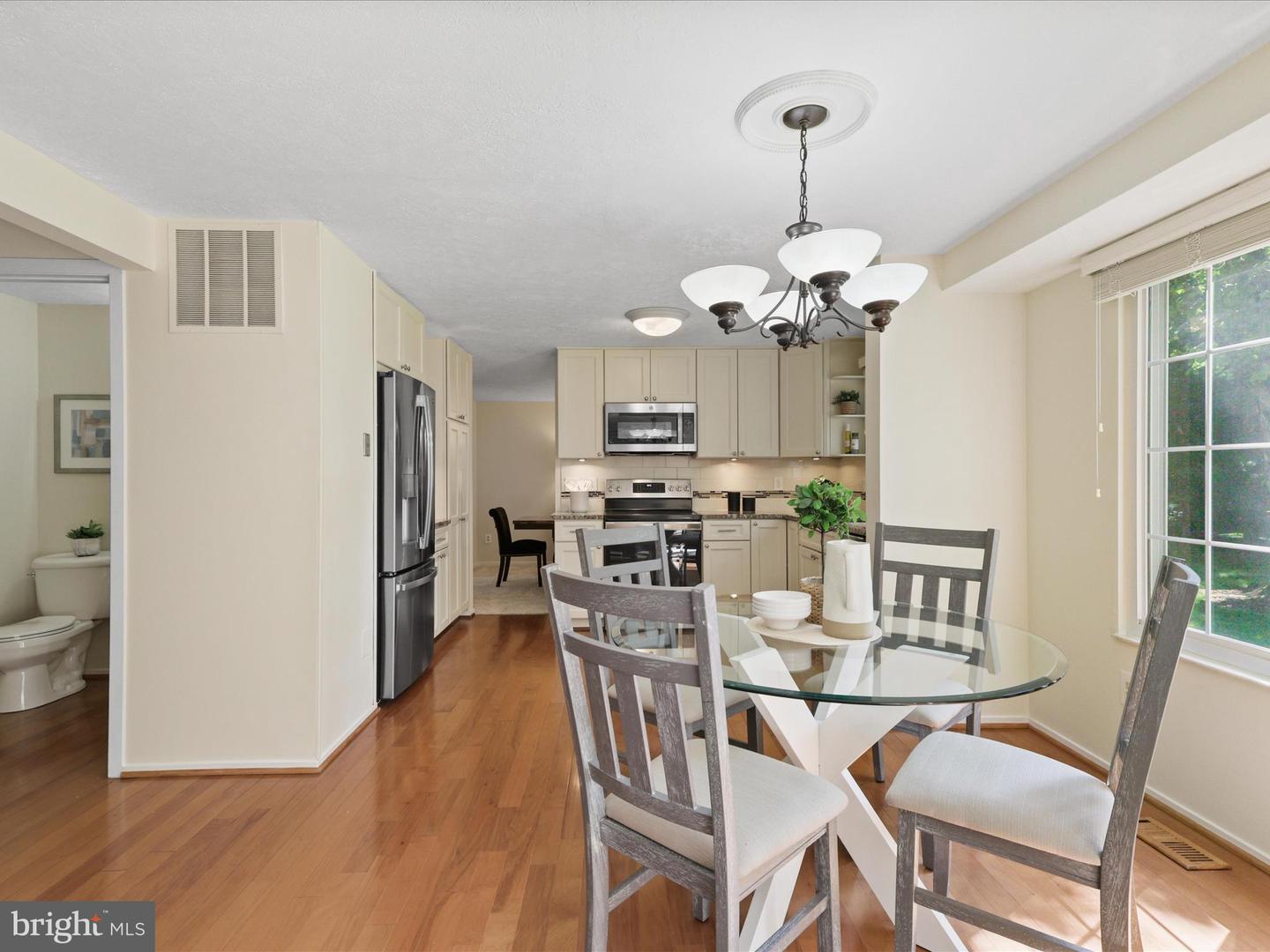 6143 WINDWARD DR, BURKE, Virginia 22015, 3 Bedrooms Bedrooms, ,2 BathroomsBathrooms,Residential,For sale,6143 WINDWARD DR,VAFX2246434 MLS # VAFX2246434