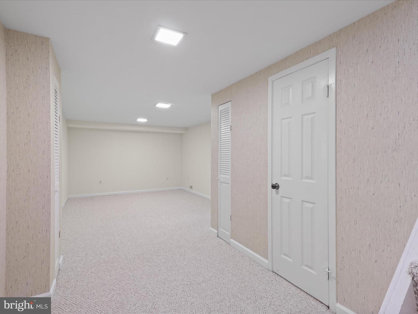 6143 WINDWARD DR, BURKE, Virginia 22015, 3 Bedrooms Bedrooms, ,2 BathroomsBathrooms,Residential,For sale,6143 WINDWARD DR,VAFX2246434 MLS # VAFX2246434