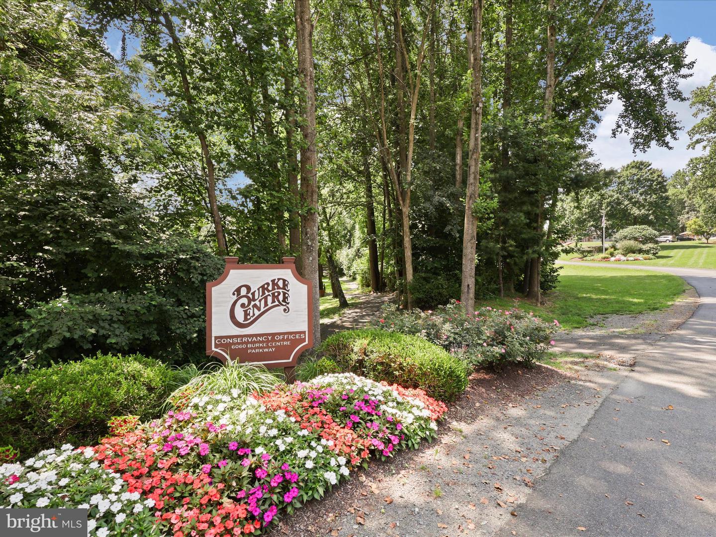 6143 WINDWARD DR, BURKE, Virginia 22015, 3 Bedrooms Bedrooms, ,2 BathroomsBathrooms,Residential,For sale,6143 WINDWARD DR,VAFX2246434 MLS # VAFX2246434