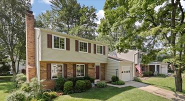 6143 WINDWARD DR, BURKE, Virginia 22015, 3 Bedrooms Bedrooms, ,2 BathroomsBathrooms,Residential,For sale,6143 WINDWARD DR,VAFX2246434 MLS # VAFX2246434