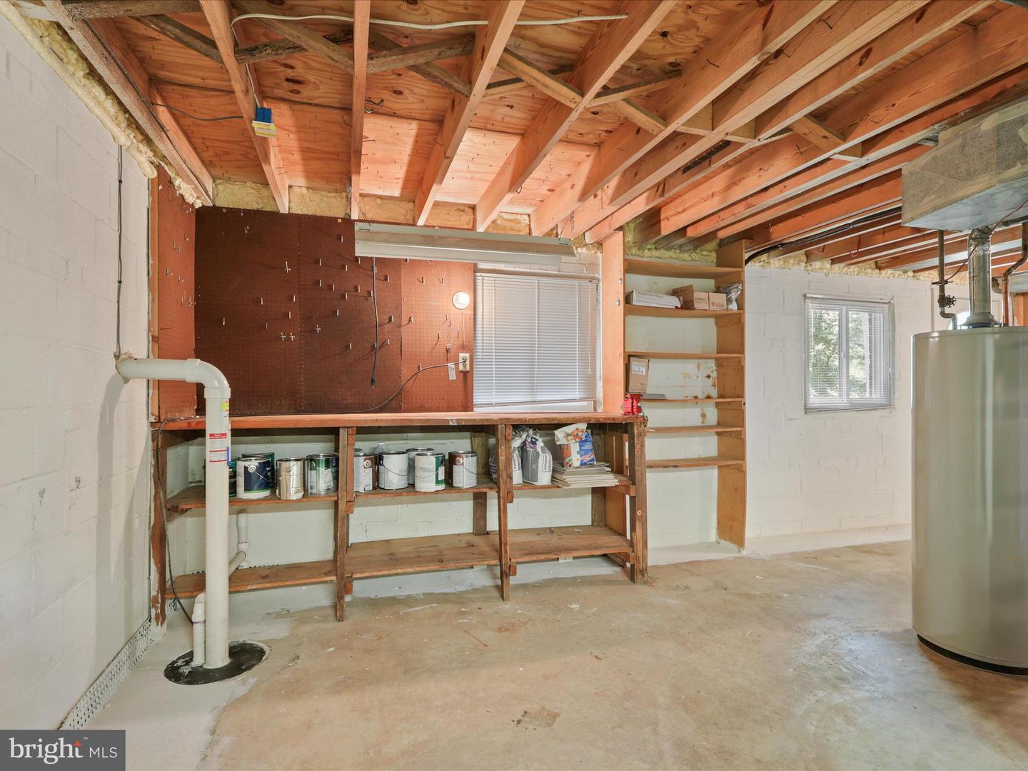 10020 EASTLAKE DR, FAIRFAX, Virginia 22032, 4 Bedrooms Bedrooms, ,2 BathroomsBathrooms,Residential,For sale,10020 EASTLAKE DR,VAFX2246446 MLS # VAFX2246446