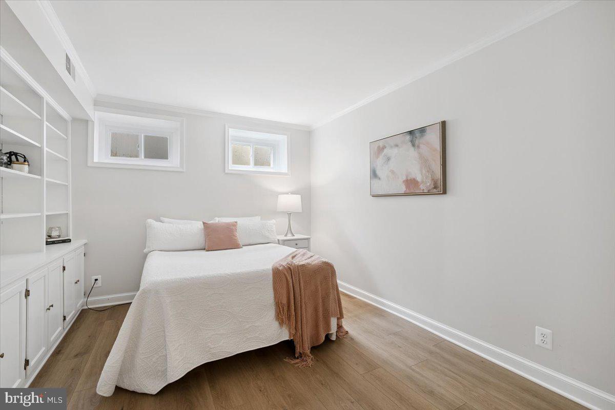 3373 S STAFFORD ST #A2, ARLINGTON, Virginia 22206, 1 Bedroom Bedrooms, ,2 BathroomsBathrooms,Residential,For sale,3373 S STAFFORD ST #A2,VAAR2058970 MLS # VAAR2058970