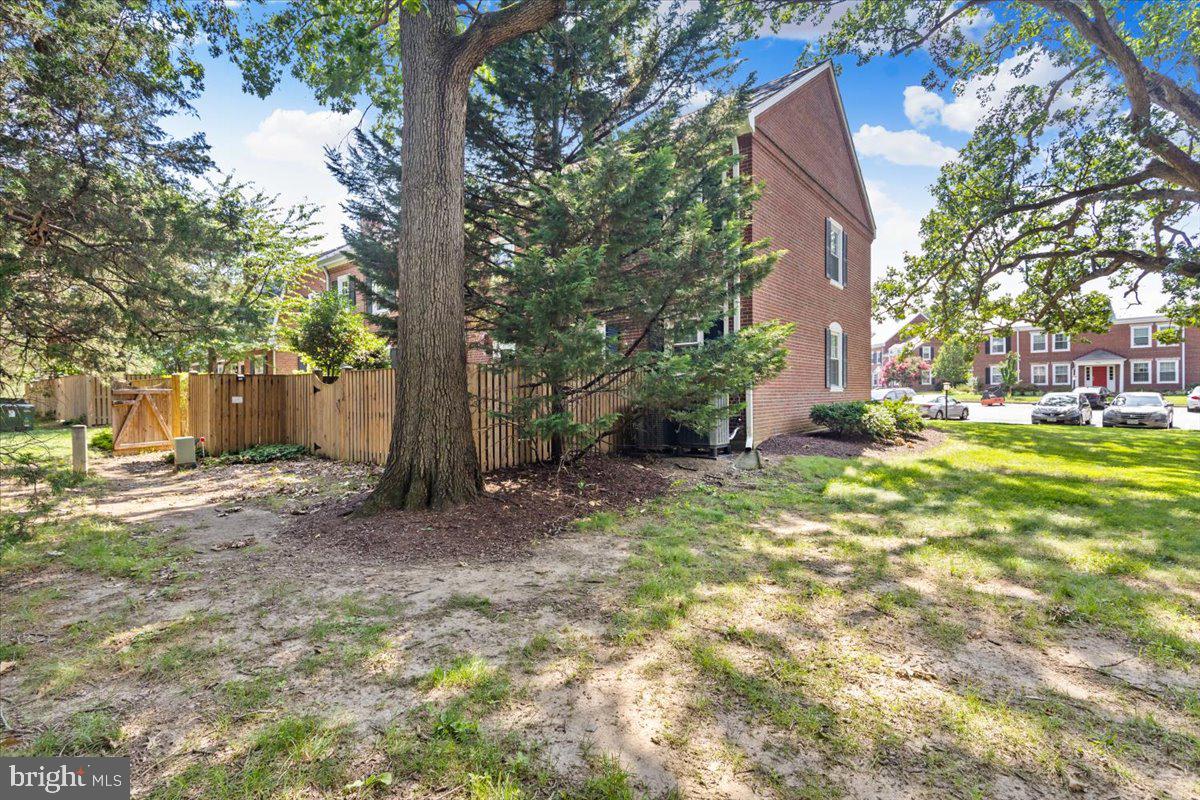 3373 S STAFFORD ST #A2, ARLINGTON, Virginia 22206, 1 Bedroom Bedrooms, ,2 BathroomsBathrooms,Residential,For sale,3373 S STAFFORD ST #A2,VAAR2058970 MLS # VAAR2058970