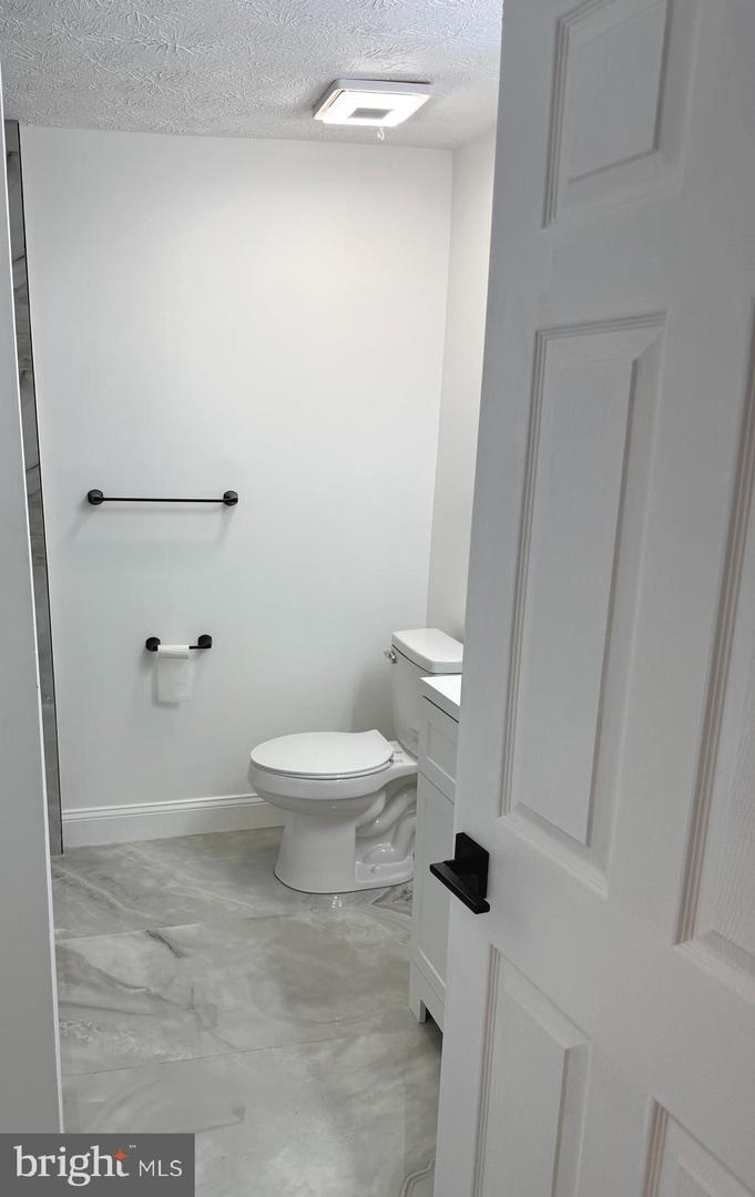 14725 WINDING LOOP, WOODBRIDGE, Virginia 22191, 3 Bedrooms Bedrooms, ,3 BathroomsBathrooms,Residential,For sale,14725 WINDING LOOP,VAPW2096706 MLS # VAPW2096706
