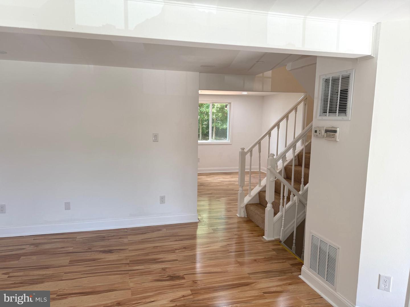 14725 WINDING LOOP, WOODBRIDGE, Virginia 22191, 3 Bedrooms Bedrooms, ,3 BathroomsBathrooms,Residential,For sale,14725 WINDING LOOP,VAPW2096706 MLS # VAPW2096706