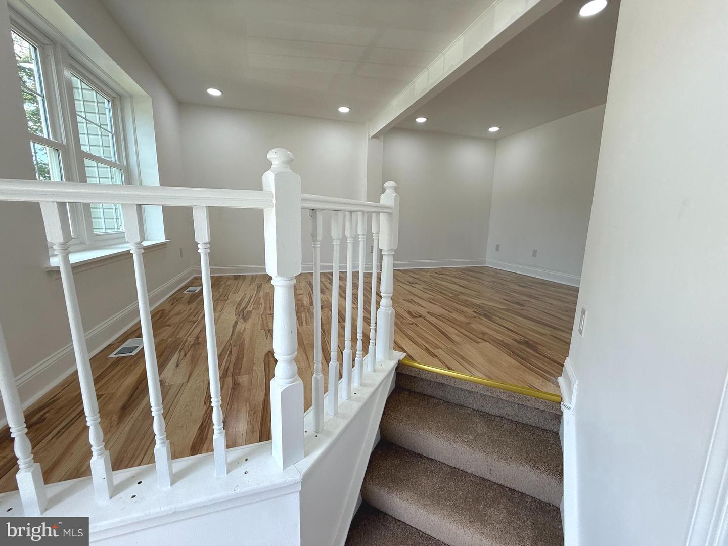 14725 WINDING LOOP, WOODBRIDGE, Virginia 22191, 3 Bedrooms Bedrooms, ,3 BathroomsBathrooms,Residential,For sale,14725 WINDING LOOP,VAPW2096706 MLS # VAPW2096706