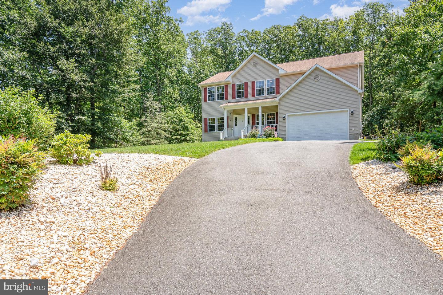 3272 TITANIC DR, STAFFORD, Virginia 22554, 5 Bedrooms Bedrooms, 17 Rooms Rooms,3 BathroomsBathrooms,Residential,For sale,3272 TITANIC DR,VAST2039682 MLS # VAST2039682
