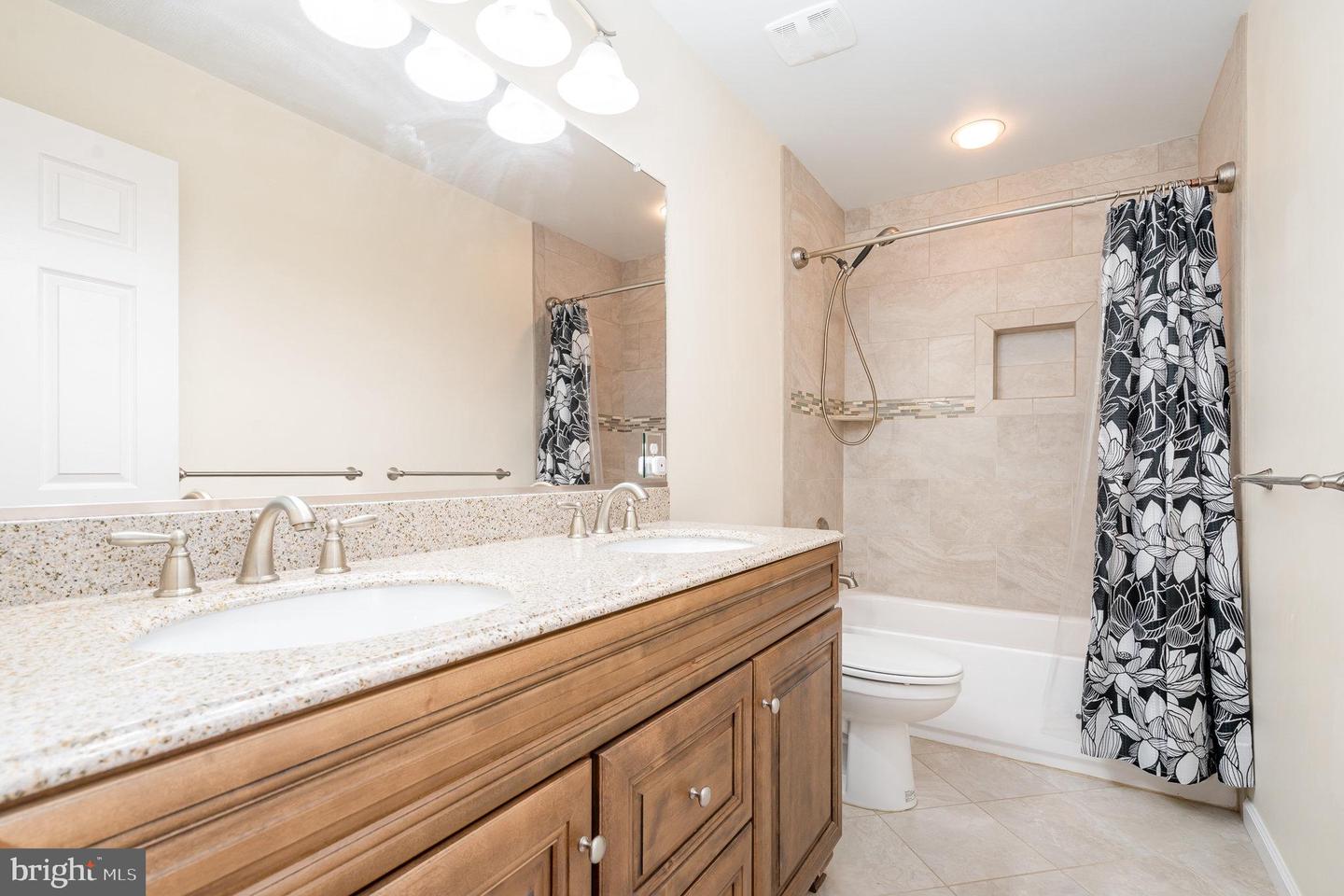 3272 TITANIC DR, STAFFORD, Virginia 22554, 5 Bedrooms Bedrooms, 17 Rooms Rooms,3 BathroomsBathrooms,Residential,For sale,3272 TITANIC DR,VAST2039682 MLS # VAST2039682