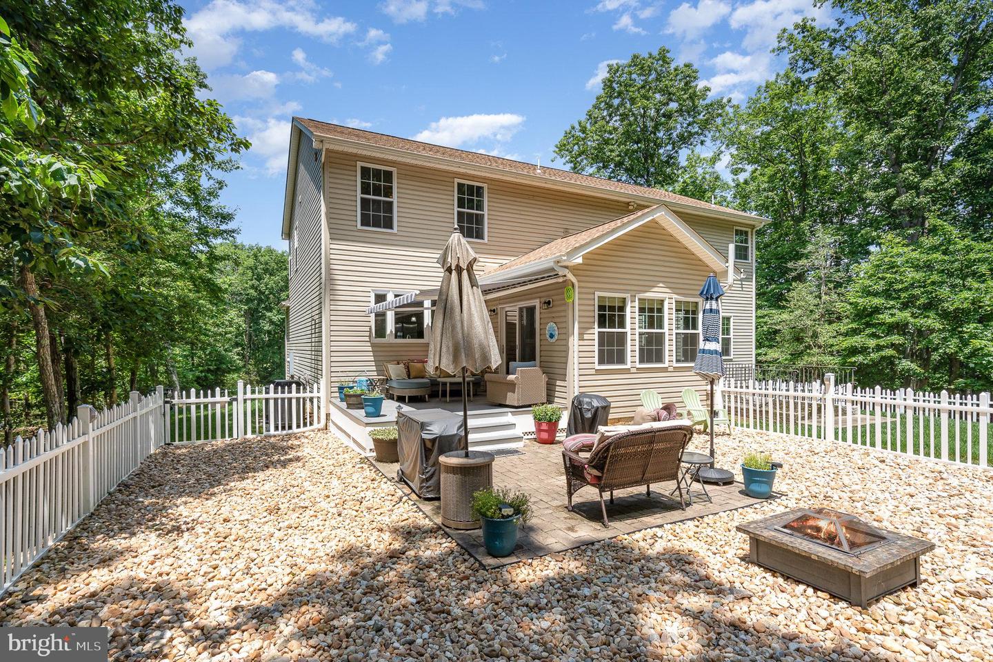 3272 TITANIC DR, STAFFORD, Virginia 22554, 5 Bedrooms Bedrooms, 17 Rooms Rooms,3 BathroomsBathrooms,Residential,For sale,3272 TITANIC DR,VAST2039682 MLS # VAST2039682