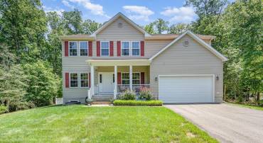 3272 TITANIC DR, STAFFORD, Virginia 22554, 5 Bedrooms Bedrooms, 17 Rooms Rooms,3 BathroomsBathrooms,Residential,For sale,3272 TITANIC DR,VAST2039682 MLS # VAST2039682